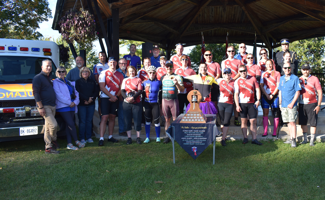 Tour Paramedic Ride participants
